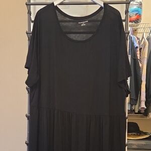 Amazon Essentials Women's Elegant Black Tunic